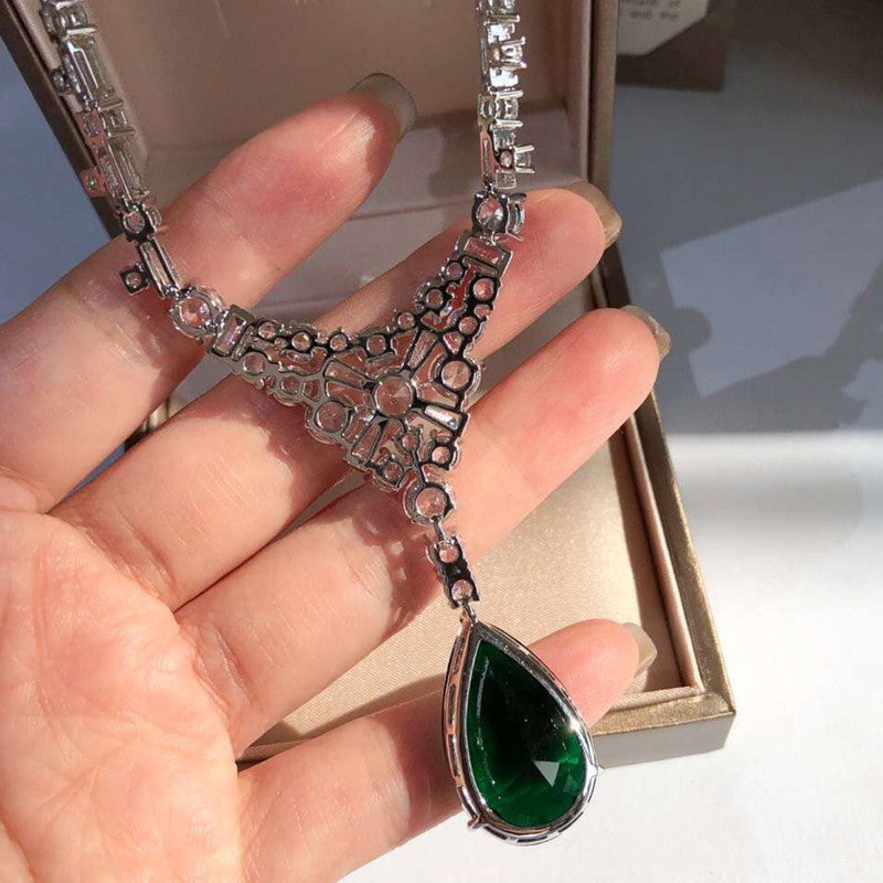 Colar Moissanite Royale Esmeralda em Prata 925